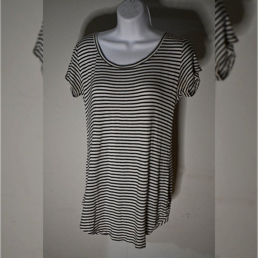 Women's Striped Black & White T-Shirt